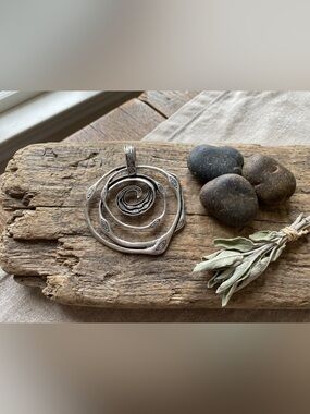 Premier Designs Silver Spiral Pendant | Abstract Statement Necklace Charm